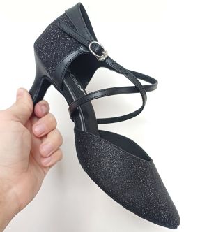 💃 **Elegance a pohodlí na parketu!** ✨ Dámské taneční boty **BOTAN BS 5** v černé barvě s 6,5cm flare podpatkem –...